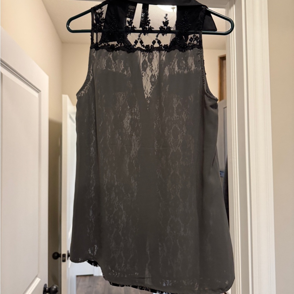 Medium blouse - Picture 2 of 3